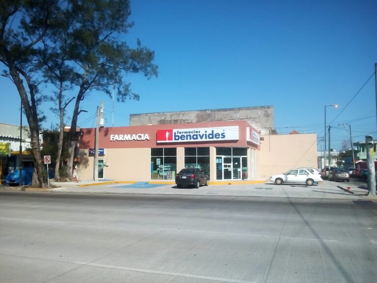 16515 farmacias benavides 768x576