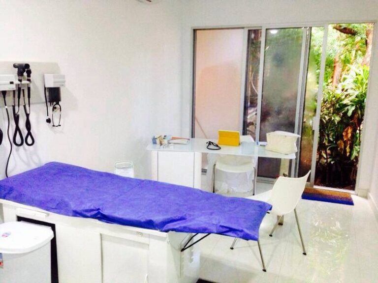 2189 walk in clinic playa del carmen 768x576