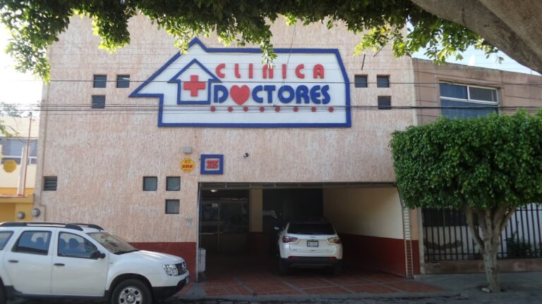 2222 clinica doctores 768x432
