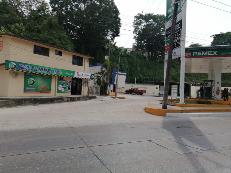 40257 escuela de manejo carruel 768x576