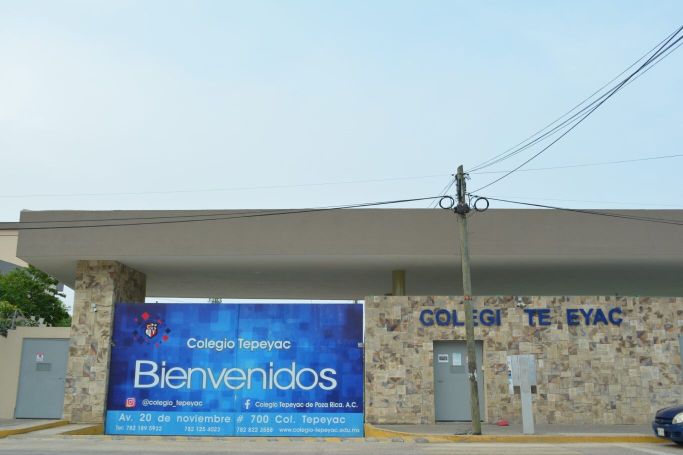 42188 colegio tepeyac poza rica ac
