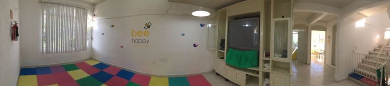 42713 bee happy children community 768x170