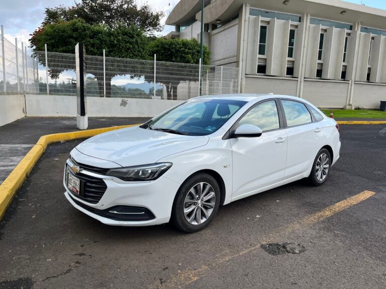 44232 hertz mexico uruapan aeropuerto renta de autos 768x576