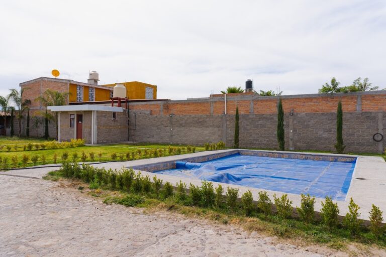 44918 salon de eventos en aguascalientes con alberca 768x512