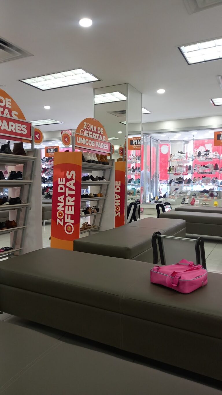 46875 zapateria bhermanos 768x1365