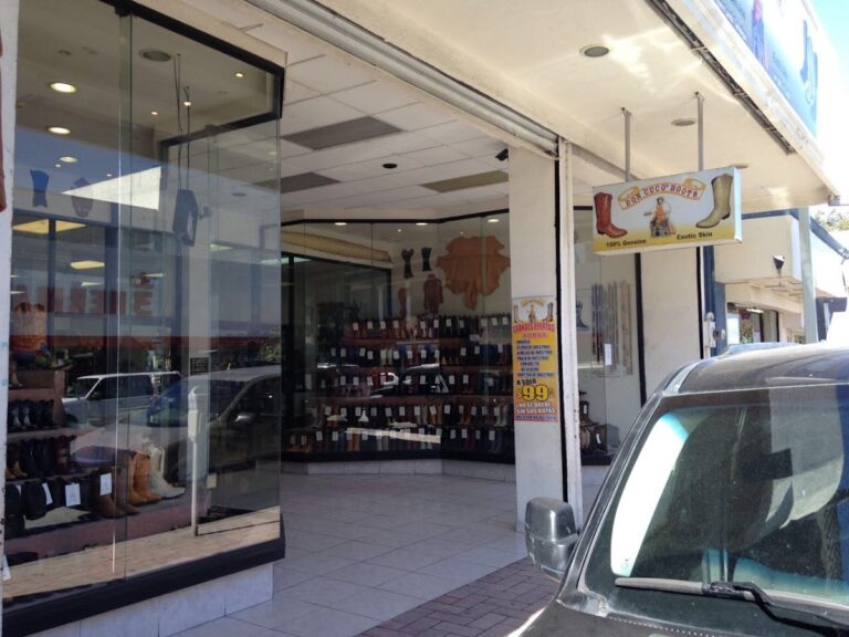 47257 don cucos boots nuevo laredo tamaulipas 768x576