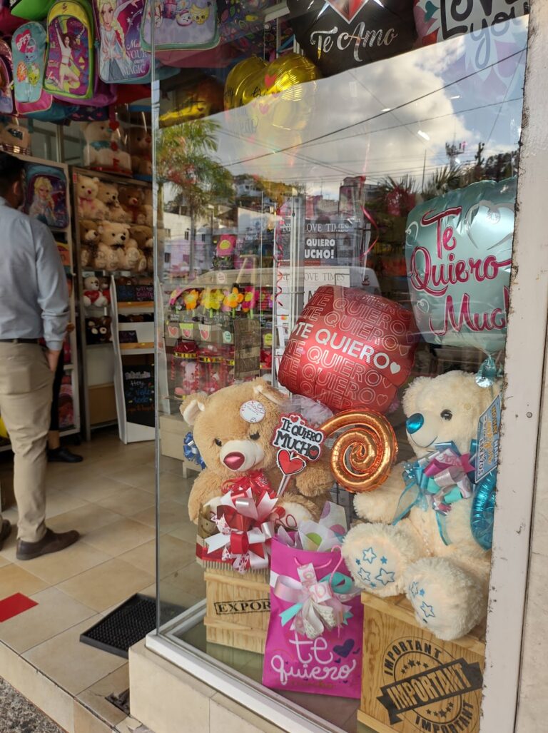 48492 carachure regalos 768x1027