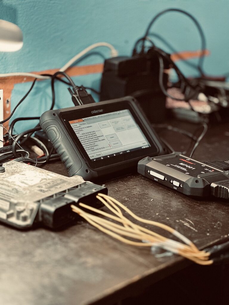 4947 cerrajeria cristal y emmanuel 768x1024