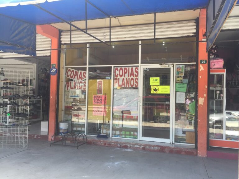 52178 papeleria ney tulum ploteo impresion copia bitacora obra 768x576