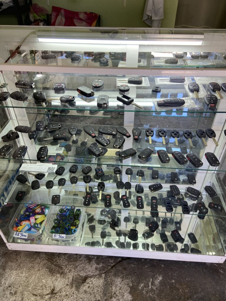 5605 cerrajeria primo 768x1024